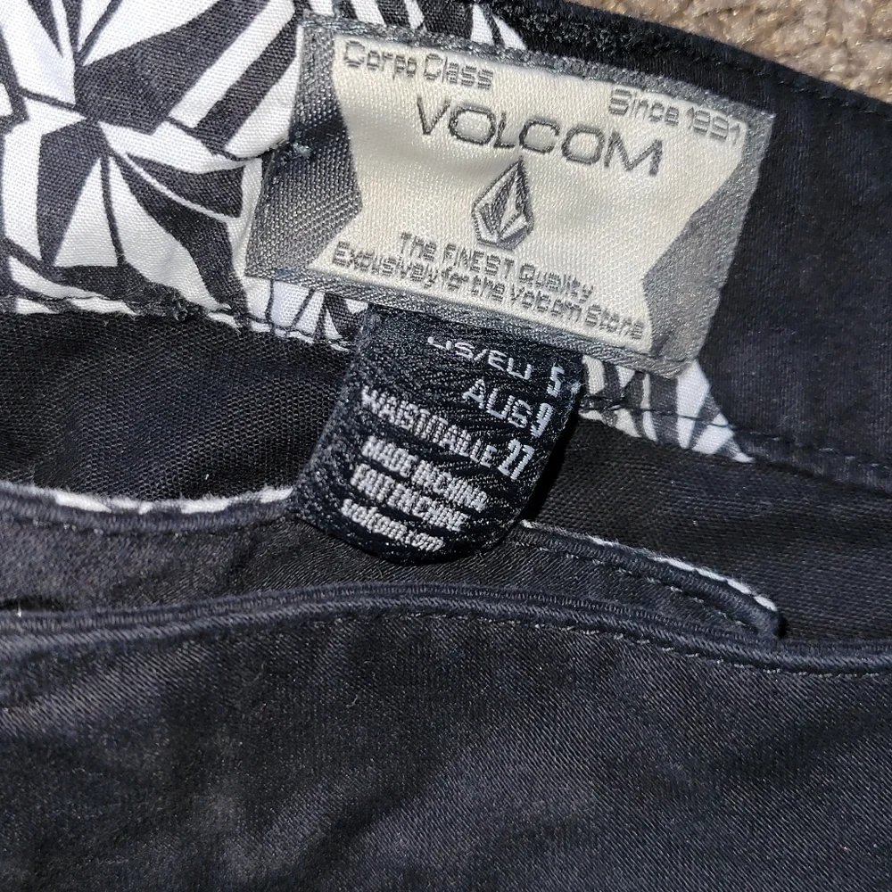 Volcom pants - Picture 2 of 2